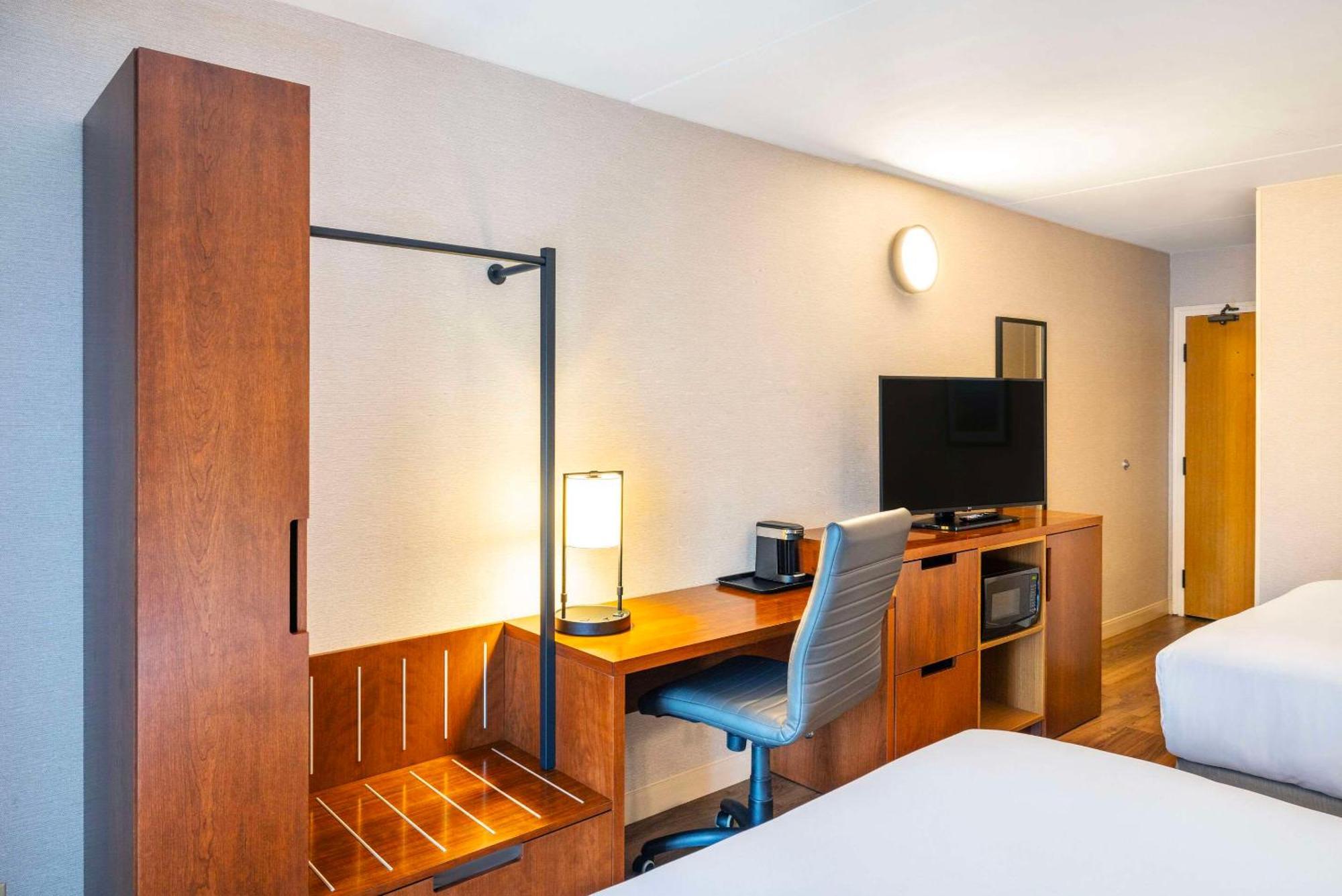 Comfort Inn Thunder Bay Exteriör bild